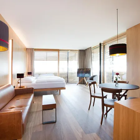 Schwaerzler Hotell 4*